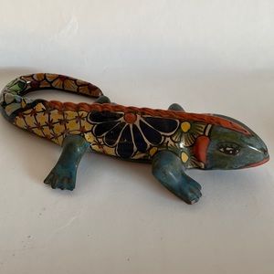 Amora Mexican hand painted lizard